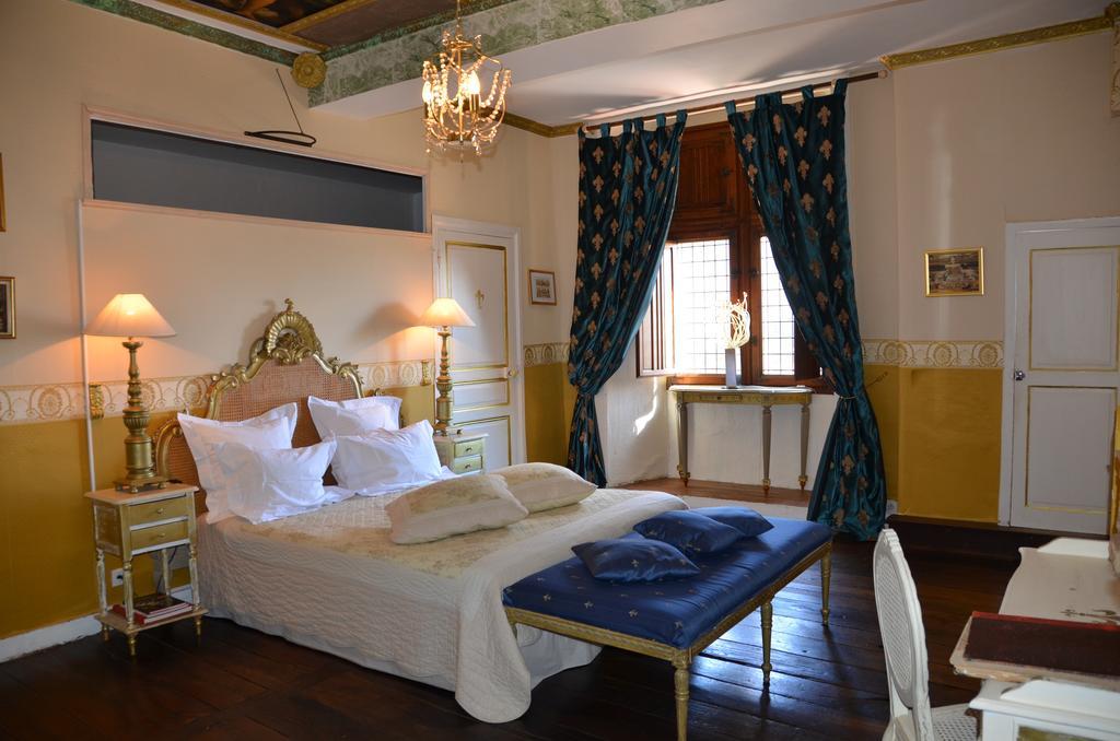 La Tour Du Lion Bed & Breakfast Rochefort-en-Terre Bagian luar foto