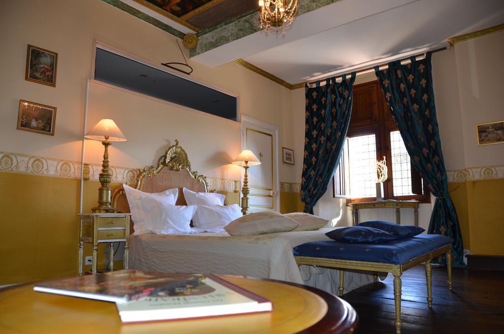 La Tour Du Lion Bed & Breakfast Rochefort-en-Terre Bagian luar foto