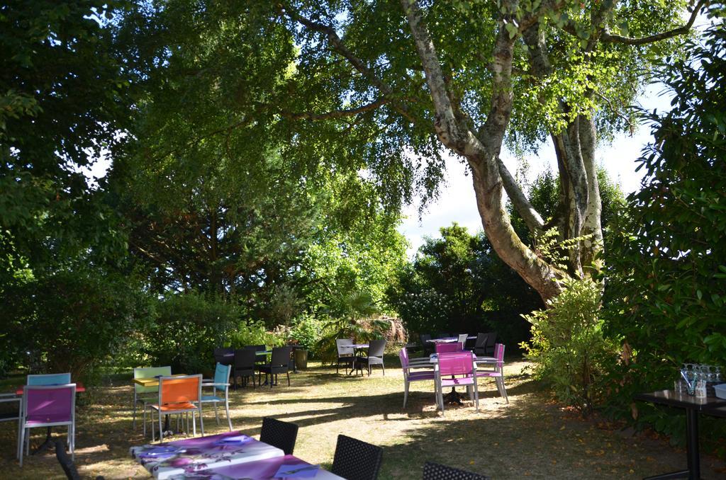 La Tour Du Lion Bed & Breakfast Rochefort-en-Terre Bagian luar foto