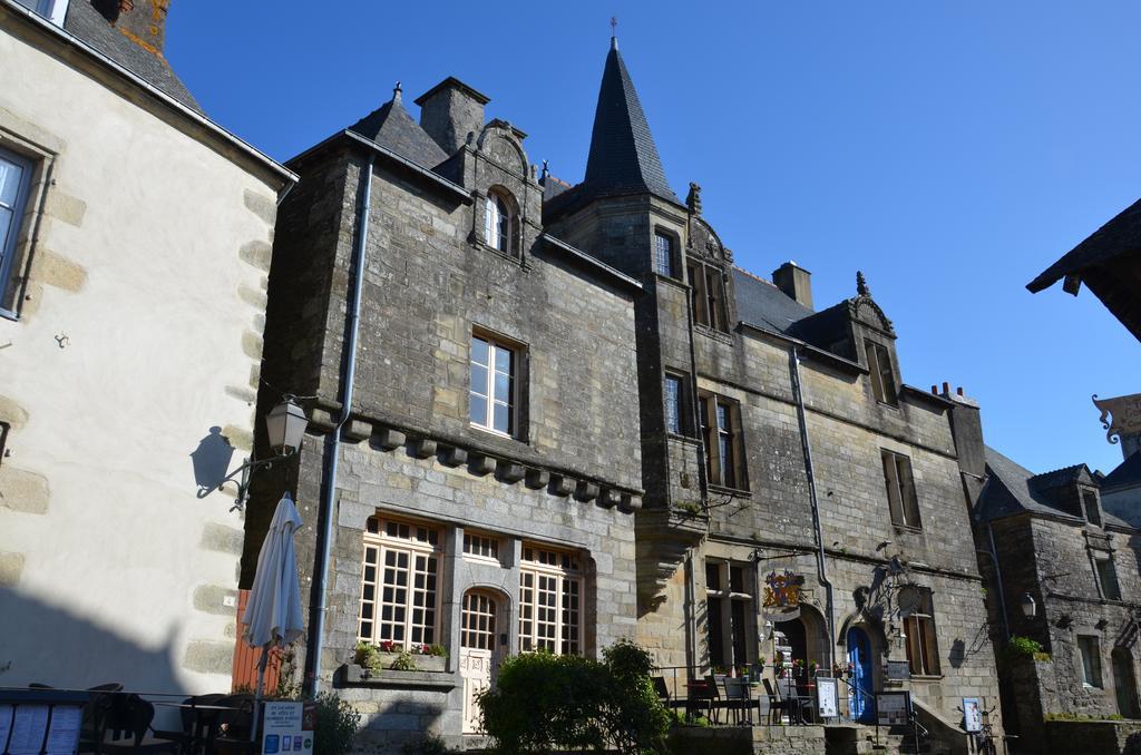La Tour Du Lion Bed & Breakfast Rochefort-en-Terre Bagian luar foto