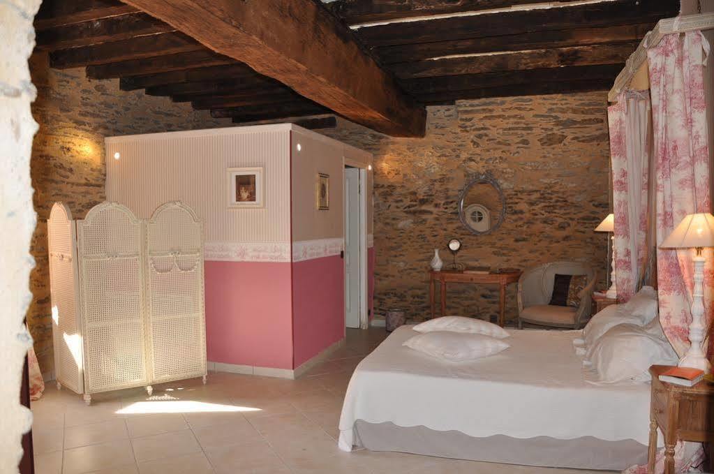 La Tour Du Lion Bed & Breakfast Rochefort-en-Terre Bagian luar foto